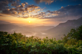 north Carolina Appalachian mountains, cabin rental, Airbnb rental in asheville